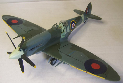 Airfix Spitfire XIVc 2