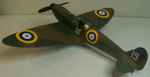 Airfix Spitfire I 3